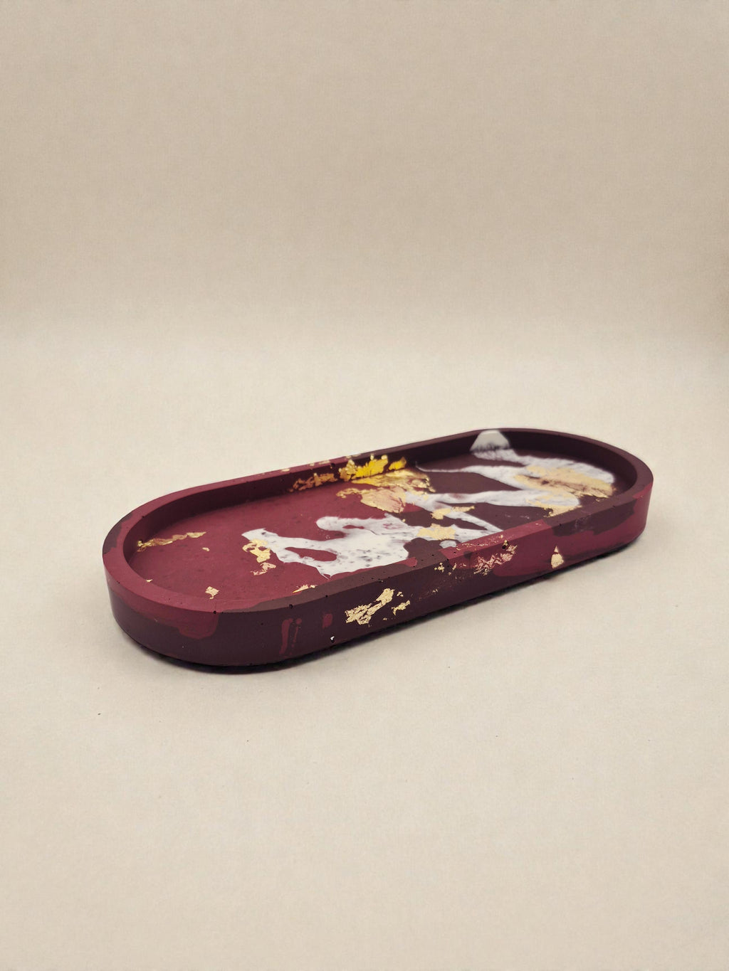 Ovales Tablett „Crimson Velvet“
