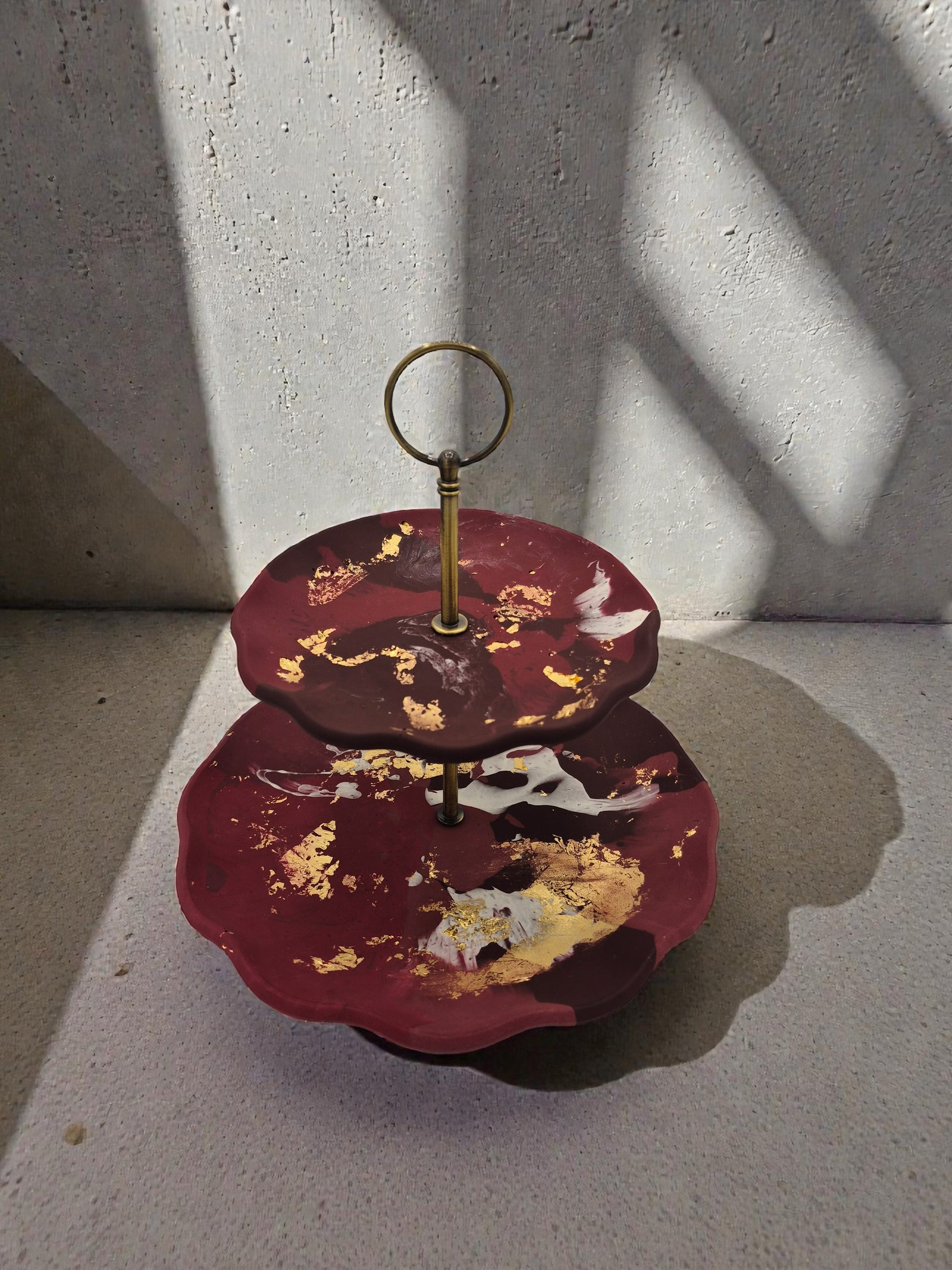 Etagere „Crimson Velvet“