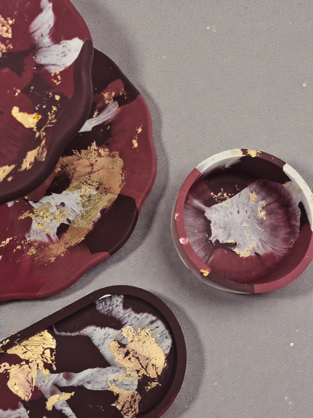 Ovales Tablett „Crimson Velvet“