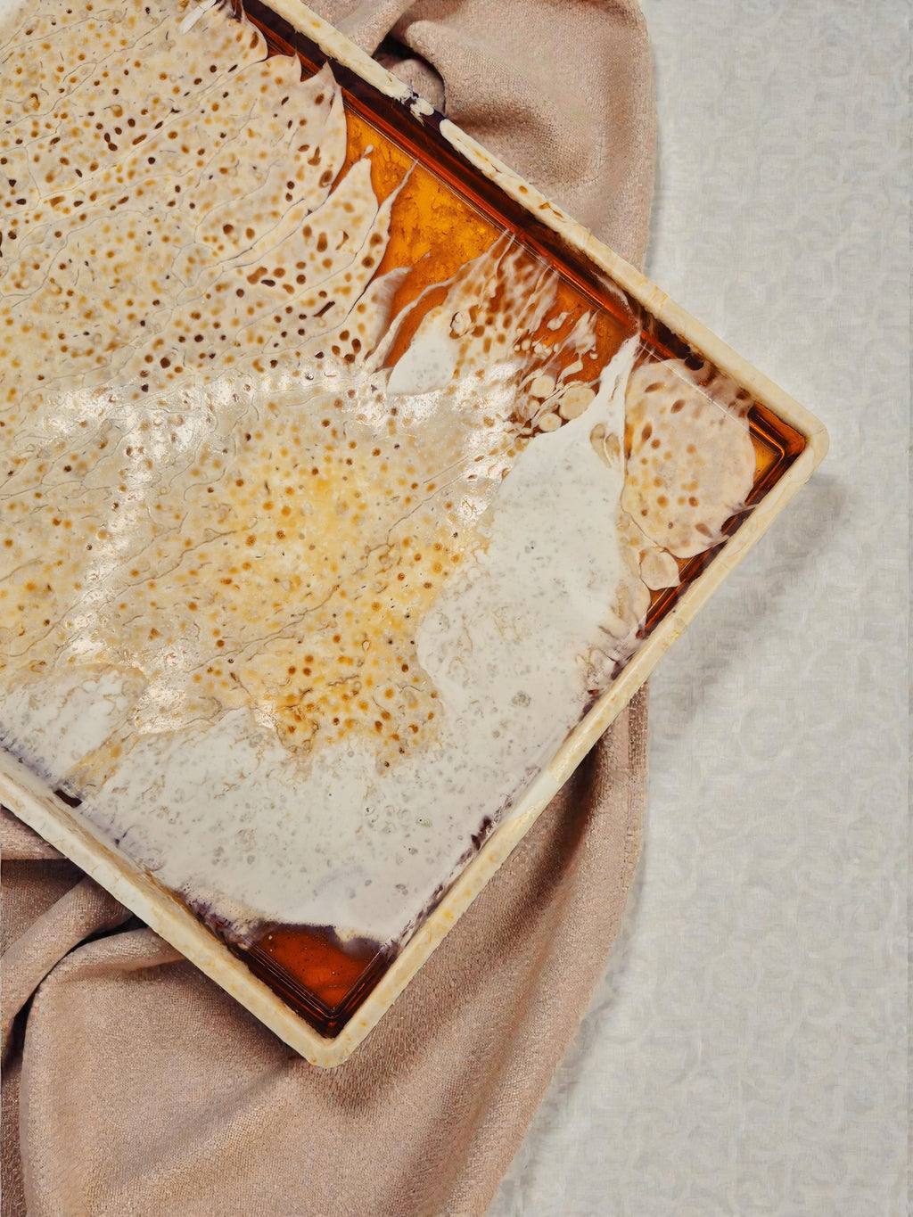 Rechteckiges Tablett "Melted Sun"